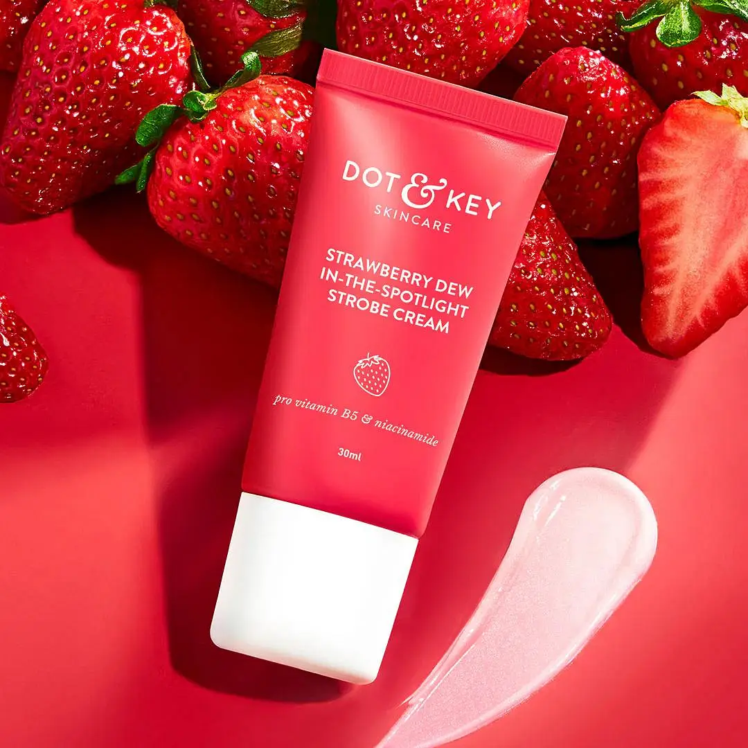 DOT-and-KEY-Strawberry-Dew-Strobe-Cream-For-Radiant-Glow-30ml-30df-products Dot & Key Strawberry Dew Strobe Cream 30ml - Image 1