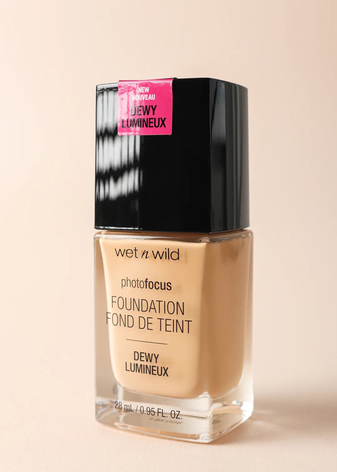 Wetnwild-PHOTOFOCUSDEWYFOUNDATION_7 (1) Wet n Wild Dwey Foundation 28ml - Image 1