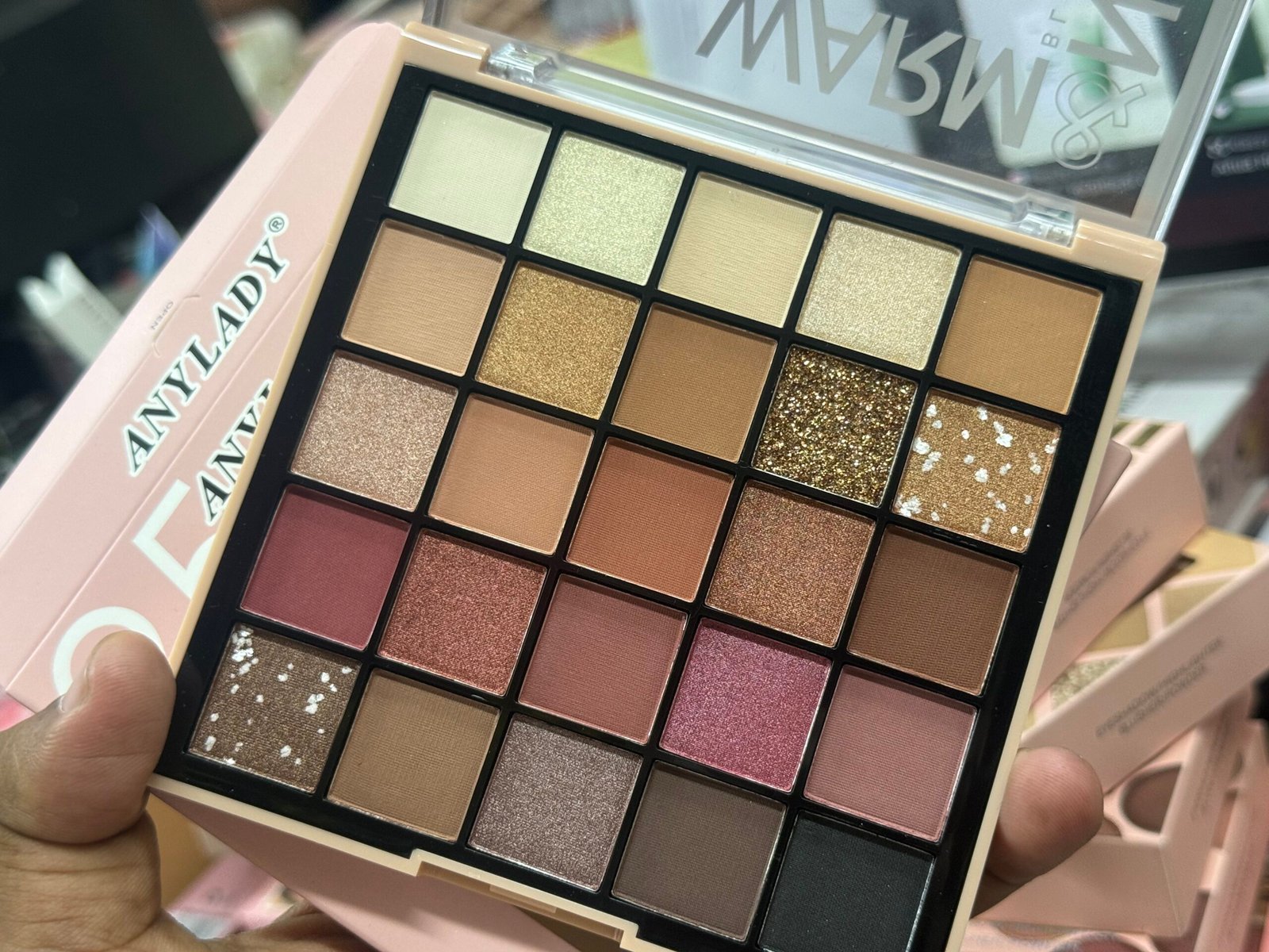 IMG_8023 ANY LADY 25 COLOR NATURAL EYESHADOW NO:798C - Image 1