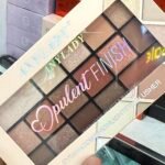 Any lady Opulent finish eyeshadow  8392