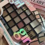 ANYLANDY VOGUE GIRL 33 COLOR EYESHASDOW NO;8413