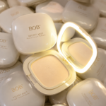 BOB VELVET MIST FACE POWDER WITH LIGHT AND MIRROR