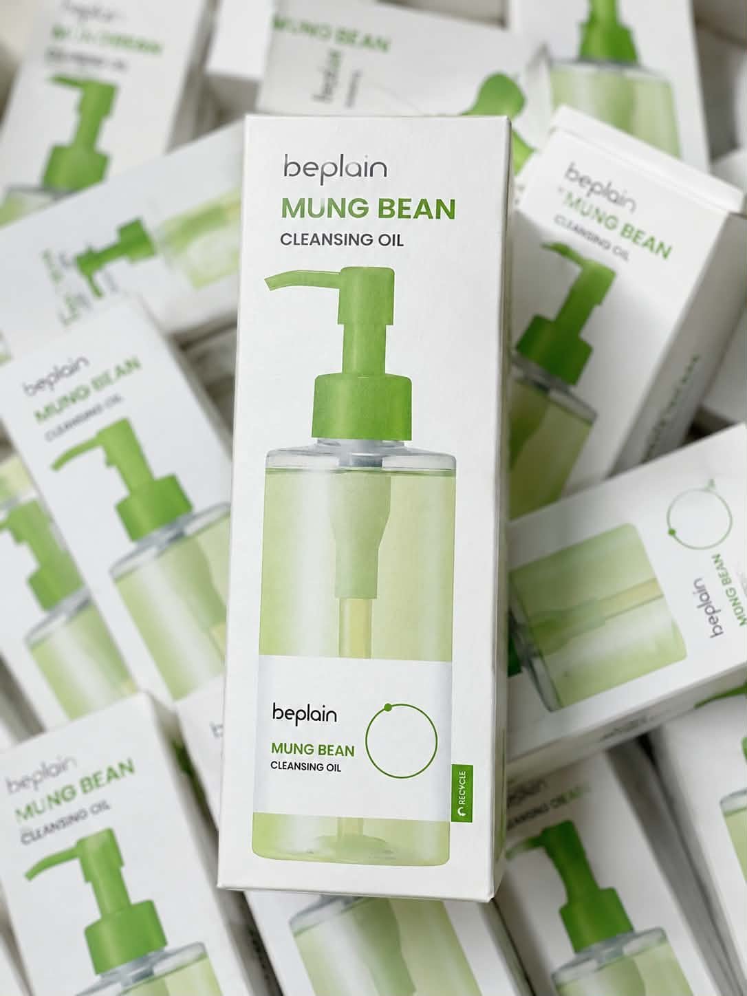 745304770_976677981988317_3302195950831098401_n BEPLAIN MUNG BEAN CLEANSING OIL 200ML - Image 1