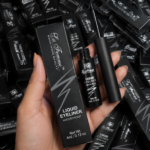LA FEMME  LIQUID EYELINER